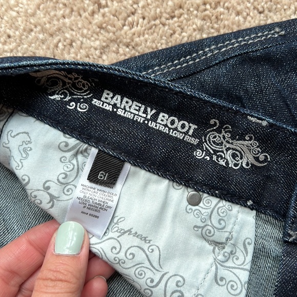 Express low rise barely boot jeans - Picture 7 of 8